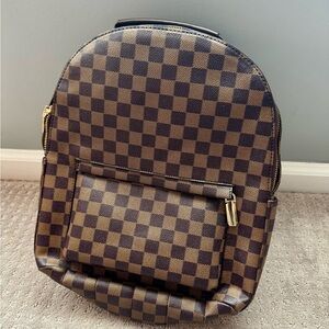 Stylish Checkered Backpack in Brown